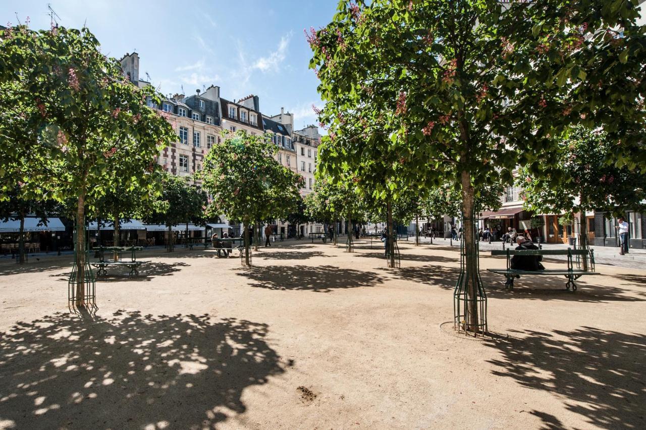 Paris Place Pantheon Bagian luar foto