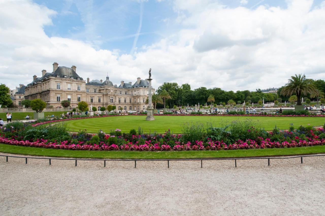 Paris Place Pantheon Bagian luar foto