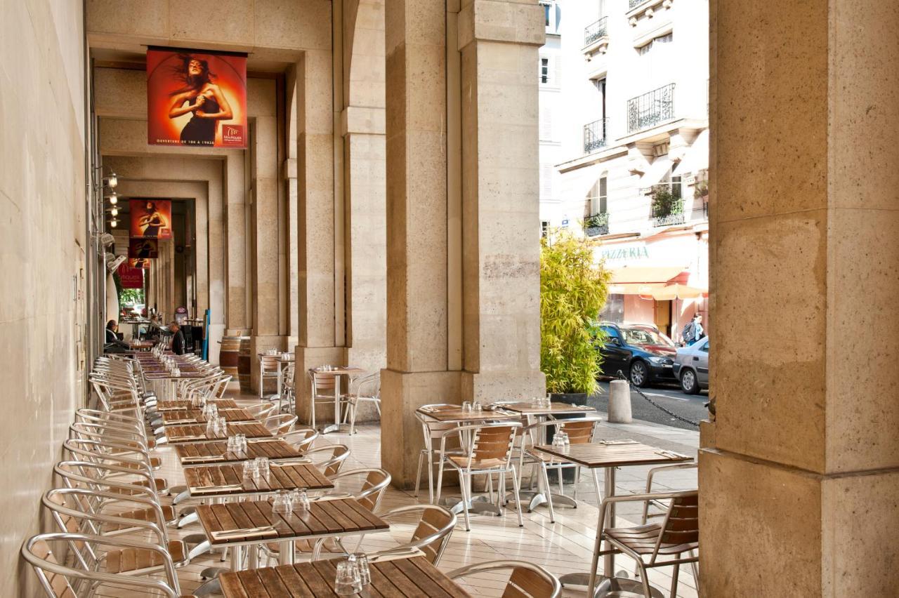 Paris Place Pantheon Bagian luar foto