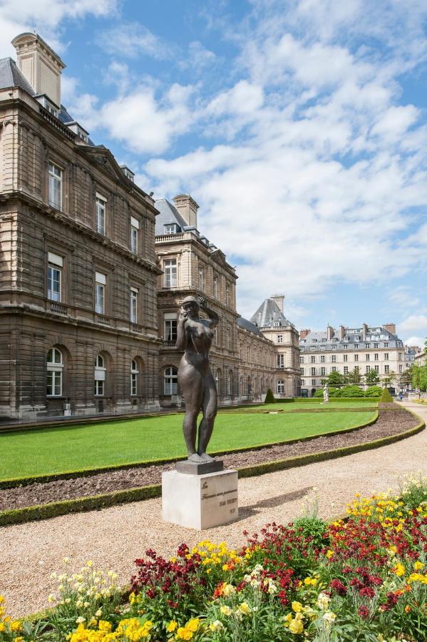 Paris Place Pantheon Bagian luar foto